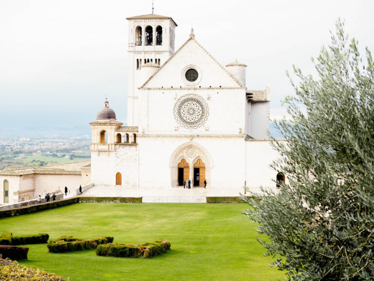 How to Spend One Day in Assisi (Umbria, Italy)