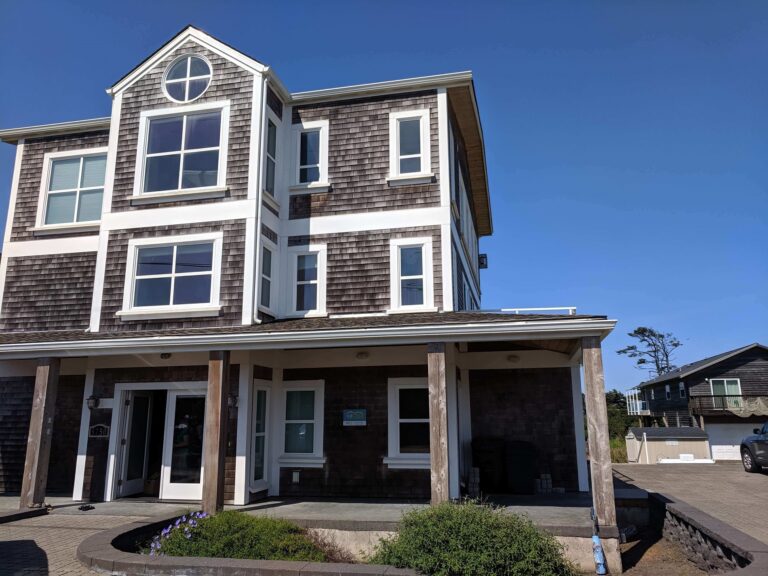 Girls’ Weekend Getaway to the Oregon Coast