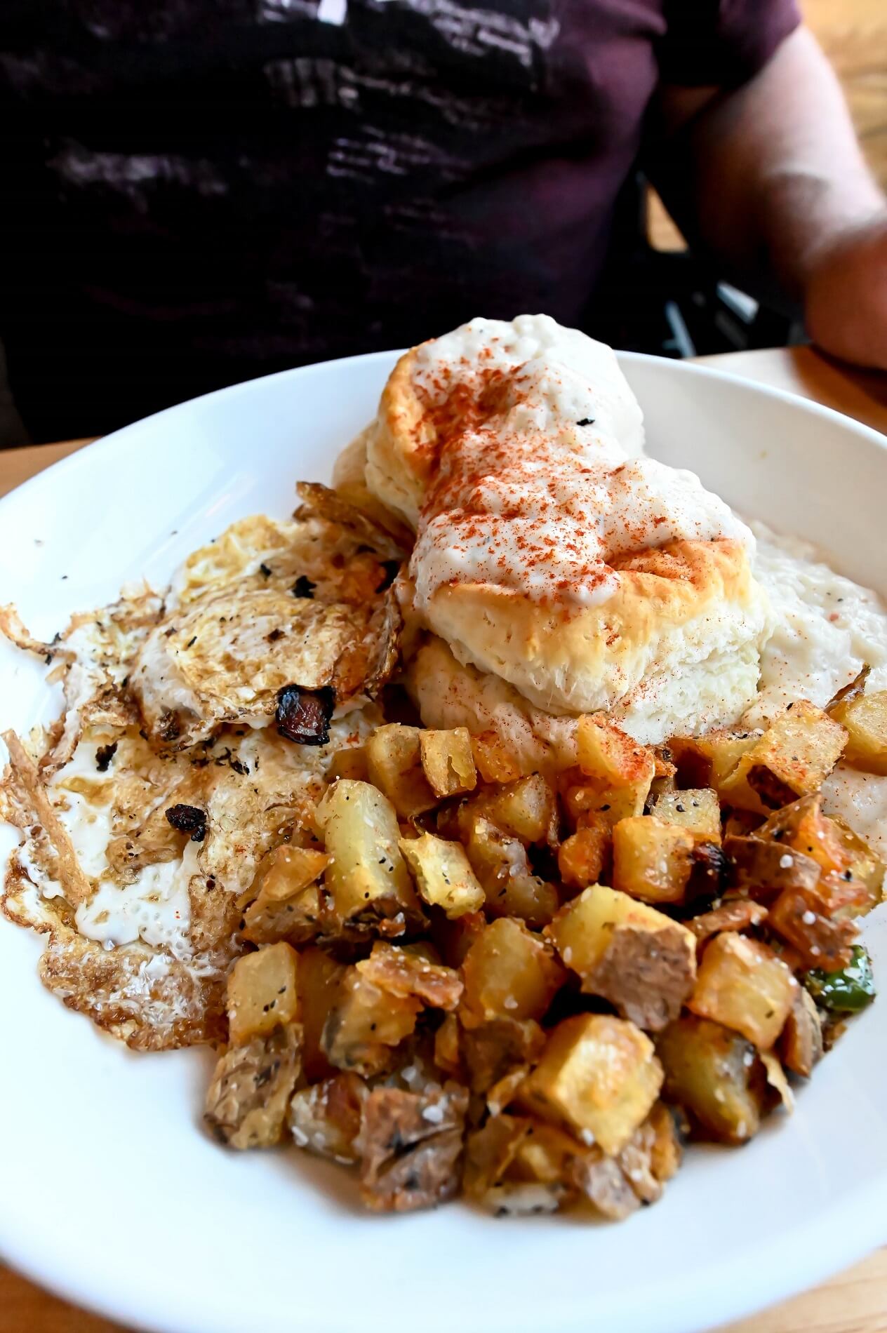 BalterBeerworksKnoxvilleBiscuitsandGravy Appetites Abroad