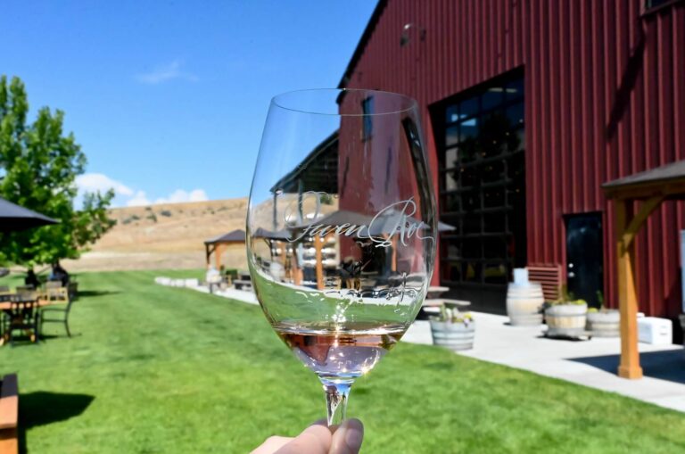 24 Hours in Yakima: Fun Things to do for Wine Lovers, Beer Geeks & Foodies