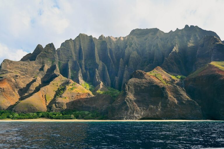 Four-Day Kauai Itinerary for First-Timers Filled with Epic Scenery & Delicious Eats